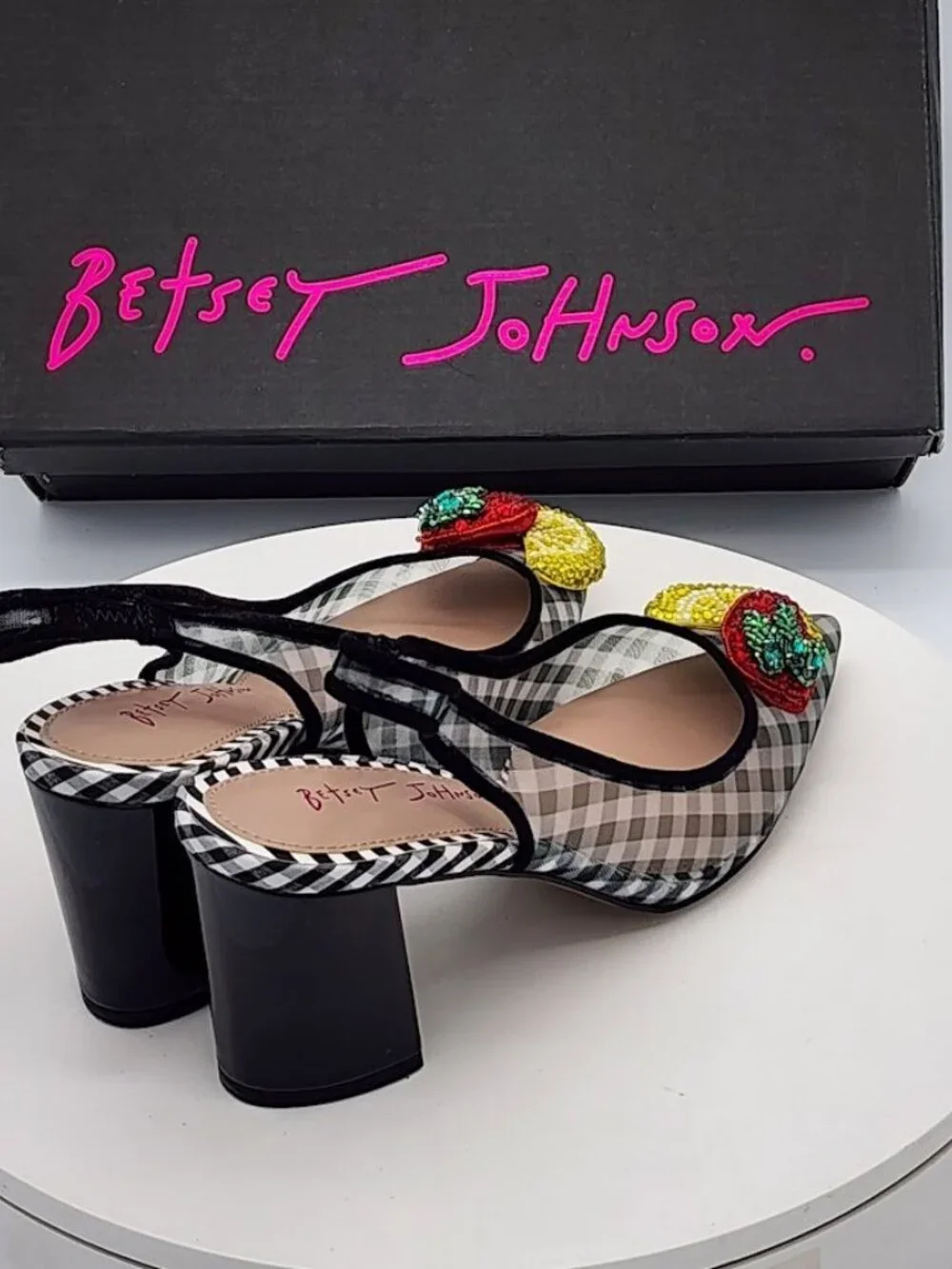 Betsey Johnson Laney Black Fruit Rhinestone Slingback Pumps Women’s Size 6.5 - Picture 3 of 10